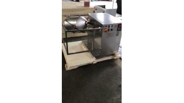 three-dimensional motion mixer