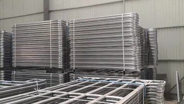 Factory design 2020 round pipe welded horse/sheep/cattle livestock farm fence panel1