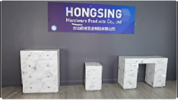 Furniture drawer display