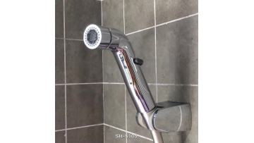 Water flow control and adjustable shattaf health faucet chrome ABS bidet sprayer1