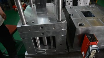 Professional OEM Injection Mould Tool Cabinet Box & Case or Storage Bin Household Product LKM C50 Standard Mould Base Plastic1
