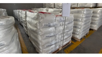 Delivery of liquid PVC stabilizer