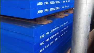 Anti Static and Wear-resistant Extruded Nylon PA6/PA66 Plastic Rod1