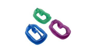 cheek retractor