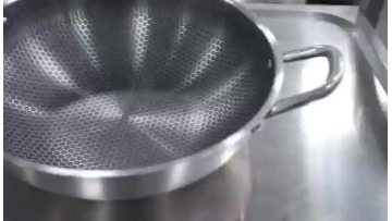 Stainless steel wok