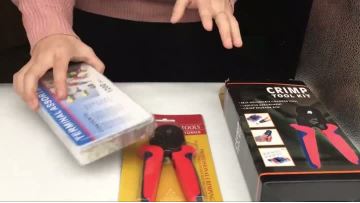 Red and blue wire crimping