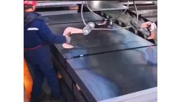 loading of steel plate005