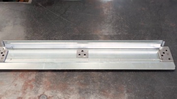 Custom‑height‑adjustable welding‑machine stands for flexible workpiece‑position‑matching demands