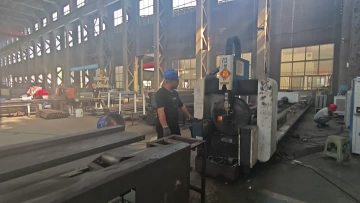 CNC laser cutting machine (2)