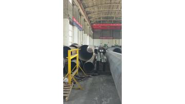 Working Scene of Steel Tubular Poles in the Welding Workshop