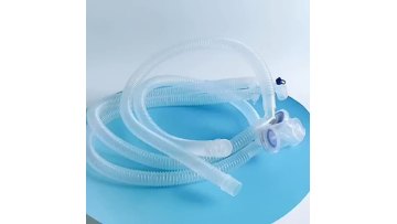 Corrugated breathing circuit- for ventilator