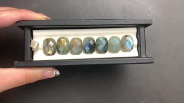 labradorite QF-0742