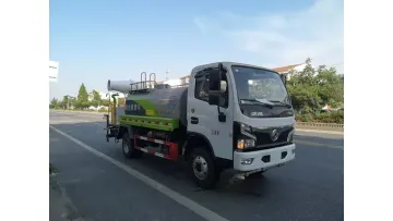Premium Quality Dongfeng 4X2 126HP Fog Cannon Water Truck1
