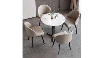 Minimalist chair (2)