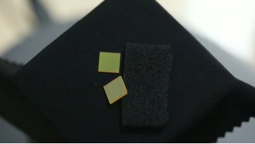 Zinc Selenide Optical Lens Display