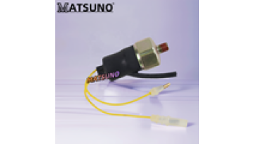 Oil Pressure Sensor for Hitachi EX200-1 EX200-2 Excavator 6BD1 Engine1