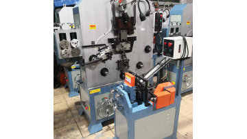 High-speed metal hanger making machine