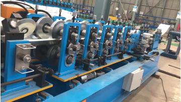 Cheaper CZ Purlin Roll Forming Machine Steel Frame and Purlin Making Machines1