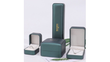 Han Hong New custom logo jewelry packaging box green leather jewelry box Square earrings necklace jewelry ring box1