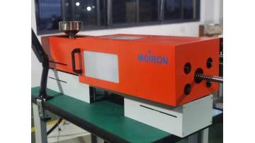 mini injection molding machine 