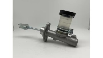 Clutch Master Cylinder FOR NISSAN OEM30610-U7500 30610-U7510 30610-H5802 30610-Y44011