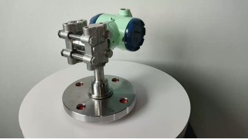Pressure differential transmitter single flange 2