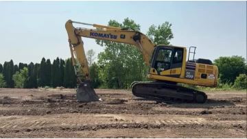 Komatsu PC200-11M1 Excavator