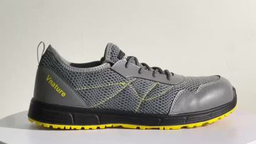 Low cut safety shoes 23