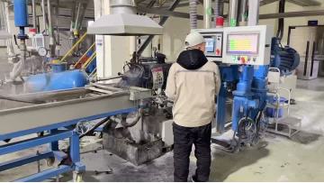 PBT resins production line02