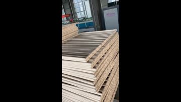 Rainproof or ventilated shutters