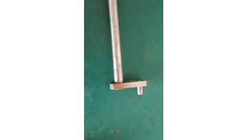 Auxiliary swing plate weldment