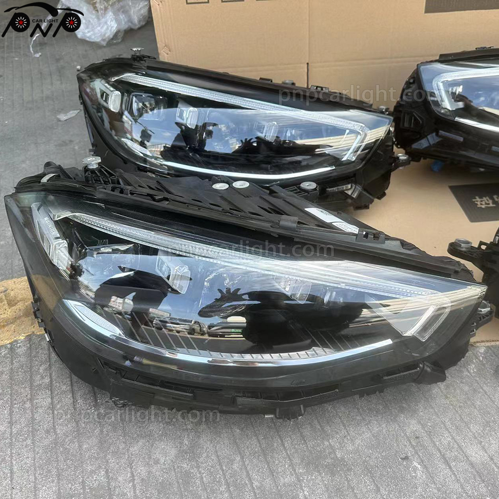 Mercedes Head Light