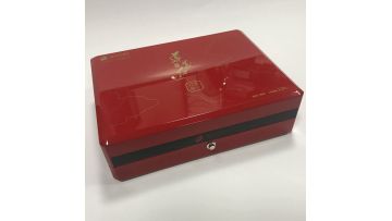Red Tea Box.MP4