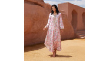 Elegant Middle East Floral Muslim Ramadan Jalabiya Dubai Women's Abaya Dress Islamic Robe with Asymmetrical Hem Intricate Trim1