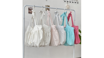 Tote Bag with Button