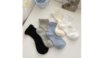 Korean version black fungus lace solid color mid tube socks for students