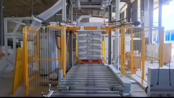 Packaging videos Pallet Hood Film,Packaging film,Cold drawn film,Packaging film for pallets