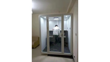 BLF-16 large meeting pods