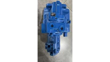 wheeled excavator main pump