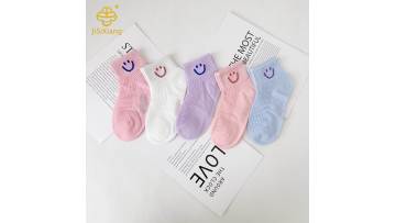 Cartoon smiley face socks for girls, air-conditioned socks, sports socks, large mesh, ultra-thinCartoon Melody Short Socks Mesh Breathable Girls' Boat Socks