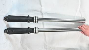 Hexagonal frame shock absorber