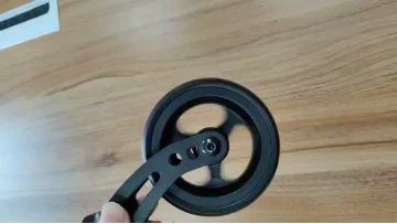 video of 4 plastic caster