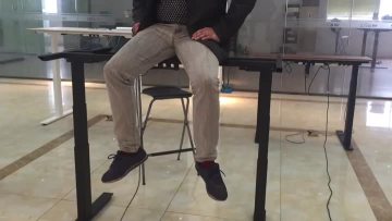 UD1 black standing desk.mp4