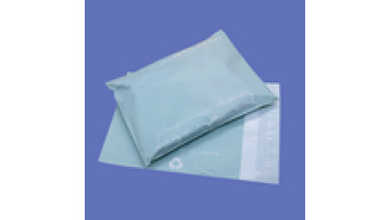 customised  clothing packaging bag delivery plastic eco friendly biodegradable poly-mailer bags for packaging biodegradable1