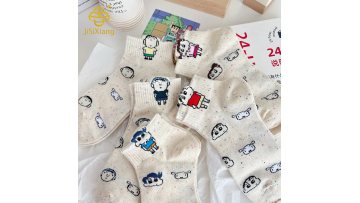 Korean Cartoon Crayon Shin chan Short Socks Dotted Yarn Boneless Socks