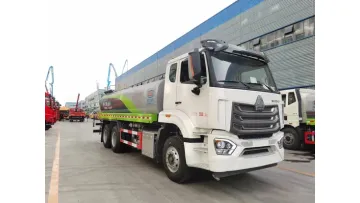 New Arrival HOWO Sinotruk 6X4 17.86cbm High-Flow Water Sprinkler Truck1