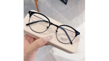 K8045 Cold Brown Myopia Glasses for Women - Anti-Blue Light New Year's 2024 Eyeglasses Frames1