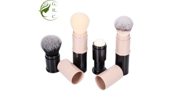 Retractable loose powder brush