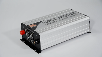 12 Volt 1000 Watt Solar Inverter Pure Sine Wave Inverter With Overload Protection1