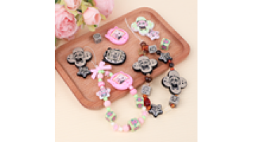 Creative Gifts Custom Pseudo-relief Tamagotchi Beads Custom Square Shape Anime-Style Acrylic Beads Plastic Crafts Custom Beads1